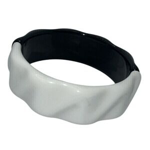 Black and White Lucite‎ Hinged Bangle Cuff Bracelet Vintage